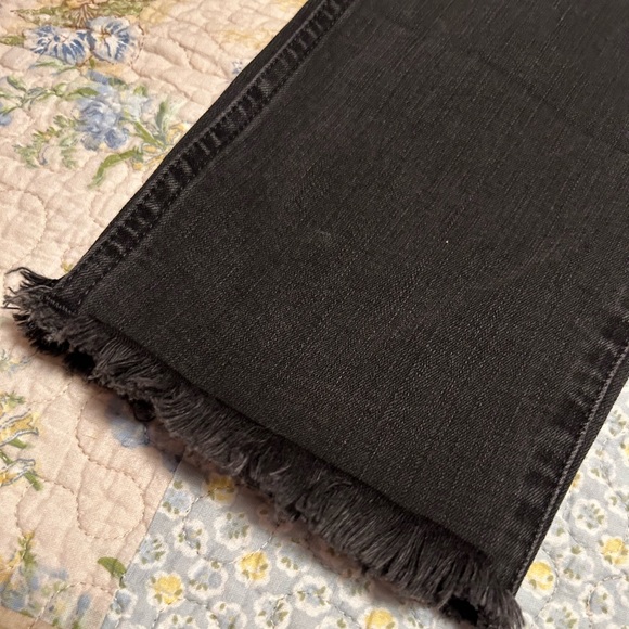 Madewell High Waisted Button Fly Black Skinny Jeans in Size 35 Tall - Picture 5 of 5